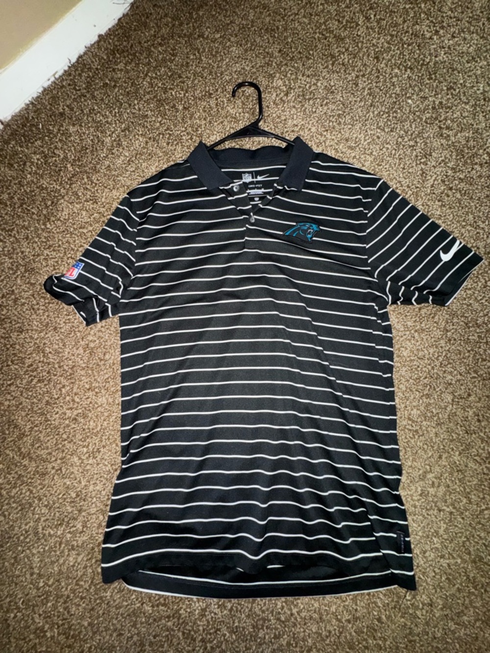 Nike On Field Carolina Panthers Polo Shirt - Men’s Small - NFL